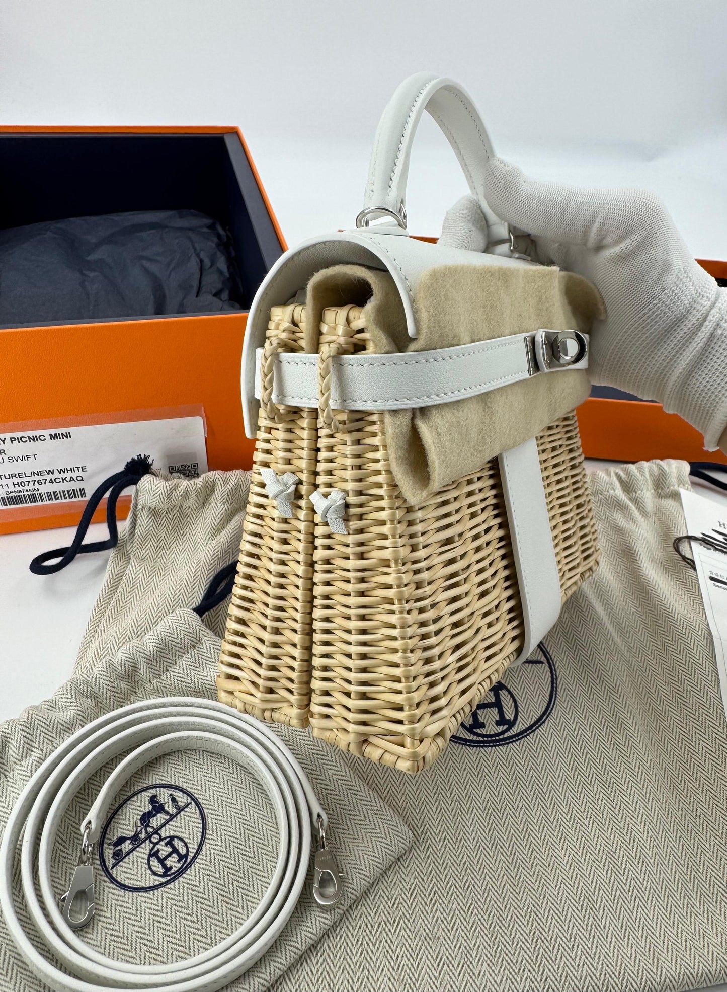 Hermès Mini Kelly 20 “Picnic” White Swift Leather  Palladium Hardware