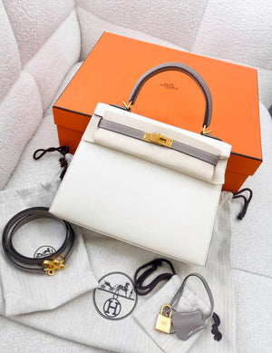 Hermès Special Order (HSS) Kelly Sellier 25 Craie and Etoupe Epsom Brushed Gold Hardware