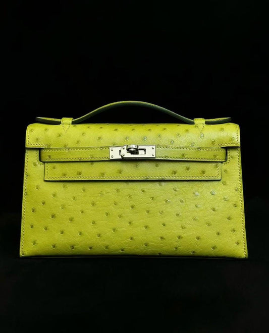 Hermes Kelly pochette Vert Anis Ostrich Palladium hardware