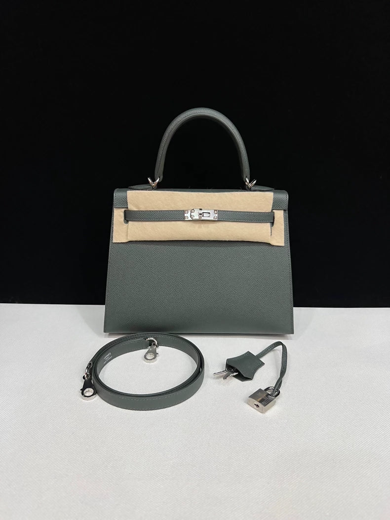 Hermes Kelly 25 Green Vert Mangrove Epsom leather palladium hardware
