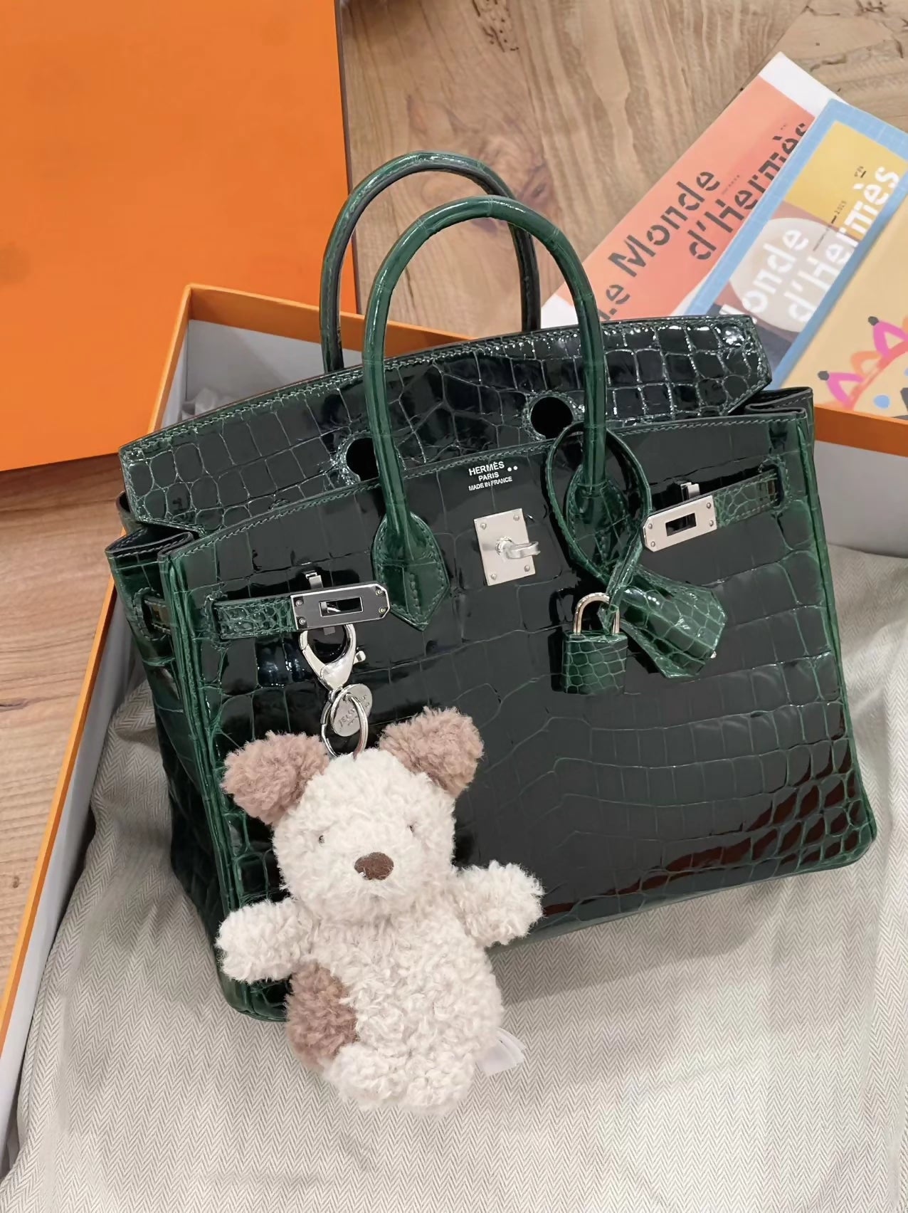 Hermès Birkin 25 emerald green shiny Crocodile leather with palladium hardware