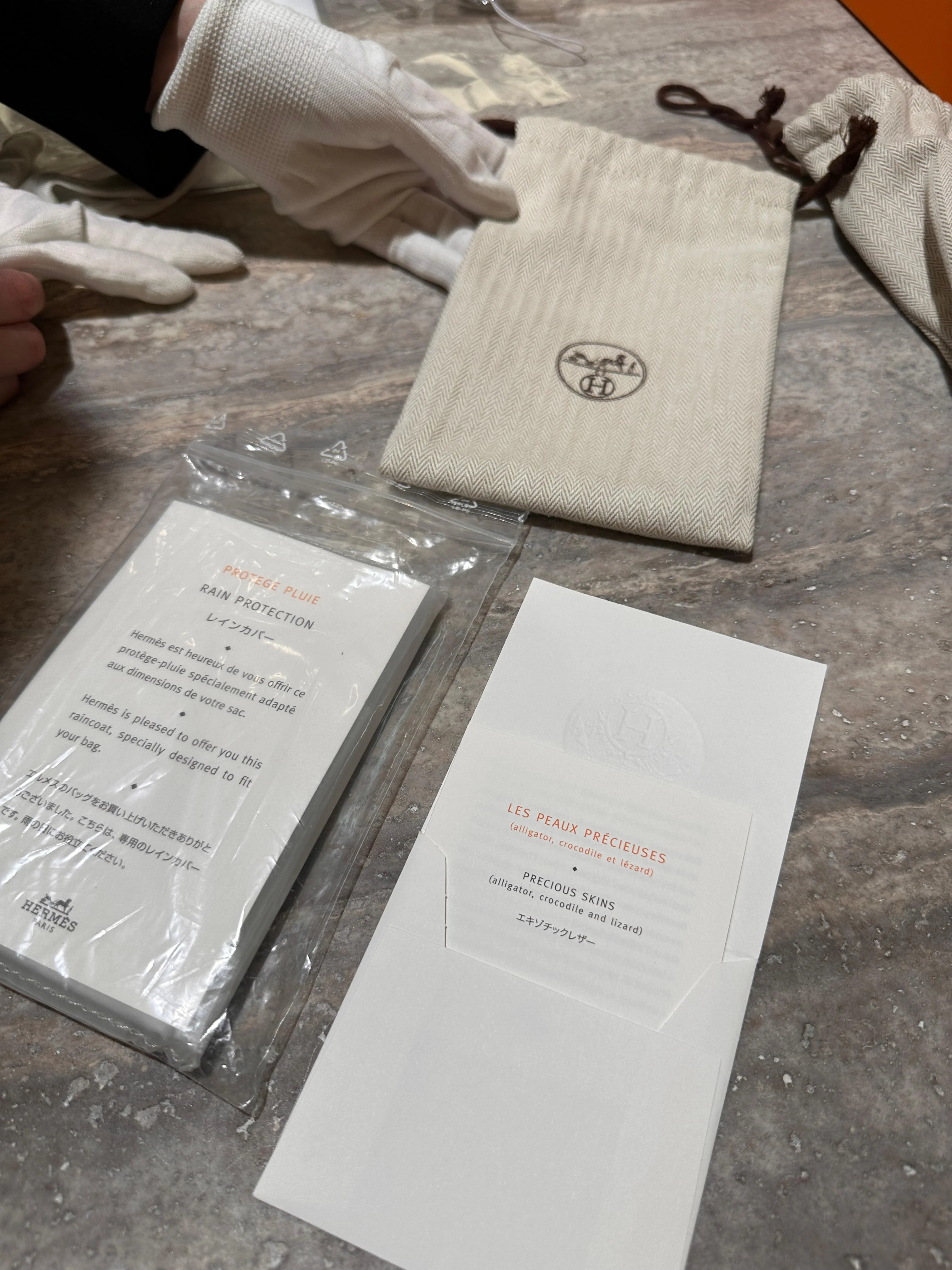 Hermès Birkin 35 Rouge Braise Shiny Porosus Crocodile – 18K White Gold & Diamond Hardware