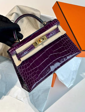 Hermes Mini Kelly 20 Shiny Cassis Alligator Leather Gold hardware