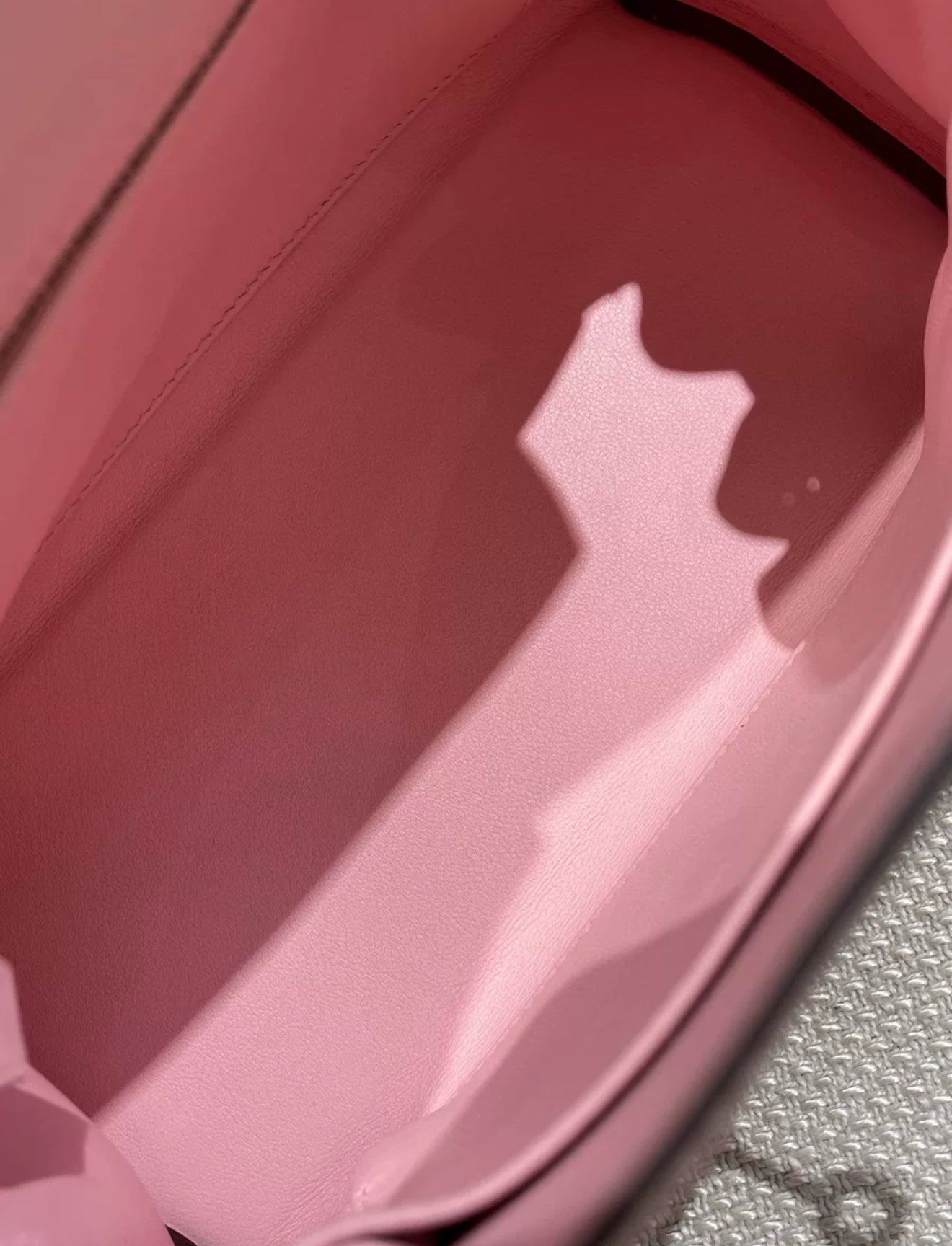 Hermes Kelly 25 Pink Sakura Swift Leather Gold Hardware