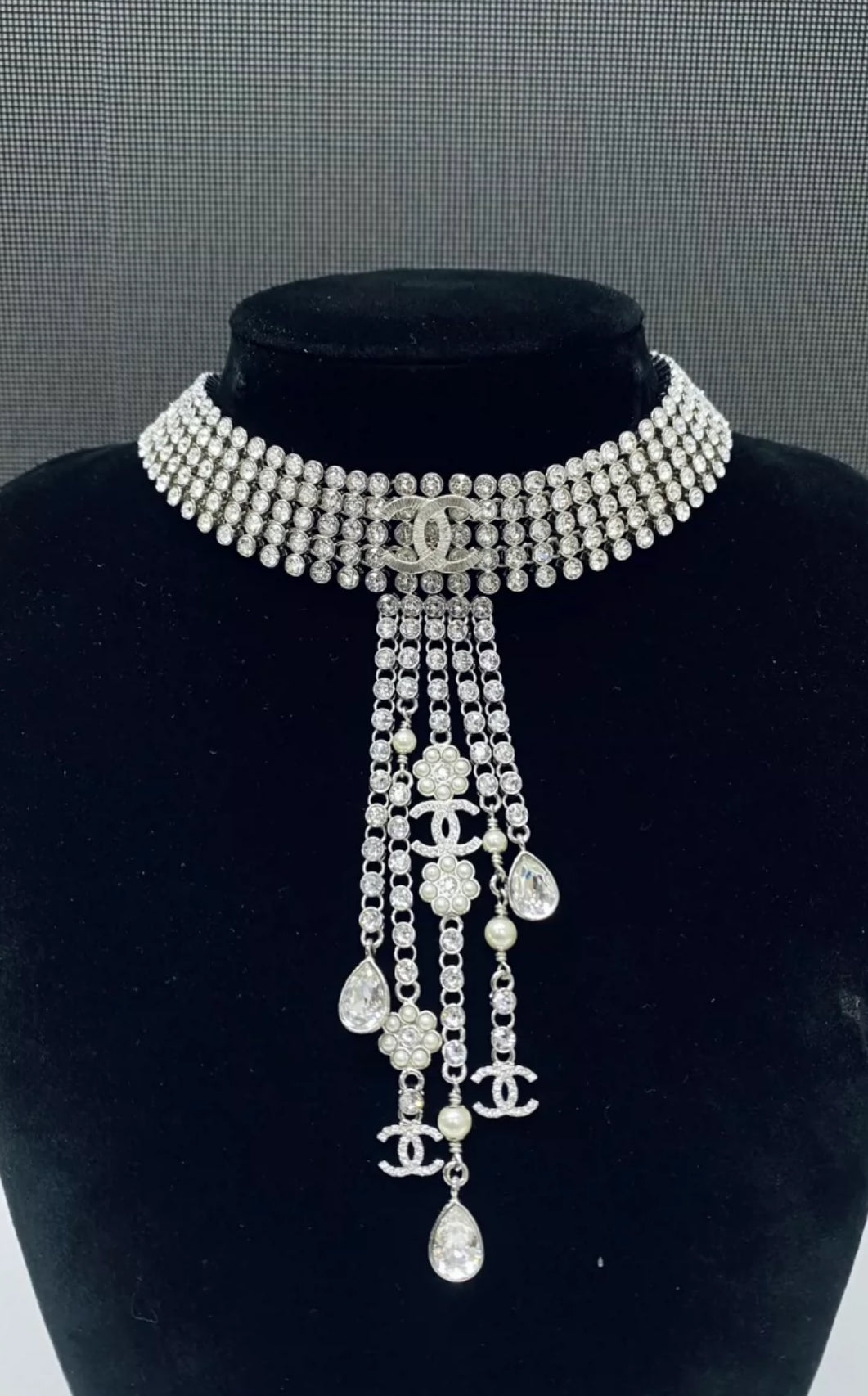 Rare Chanel 21B necklace
