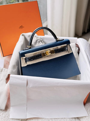 Hermès Mini Kelly 20 Deep Bleu Touch Veau Madame Gold Hardware