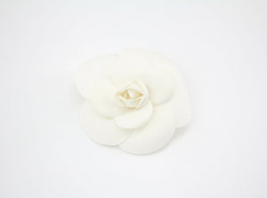 Chanel Vintage 81-85 White Silk Camellia Brooch