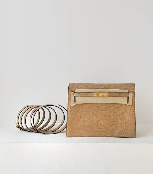 Hermes Kelly danse 0M Chai Matte crocodile leather gold hardware