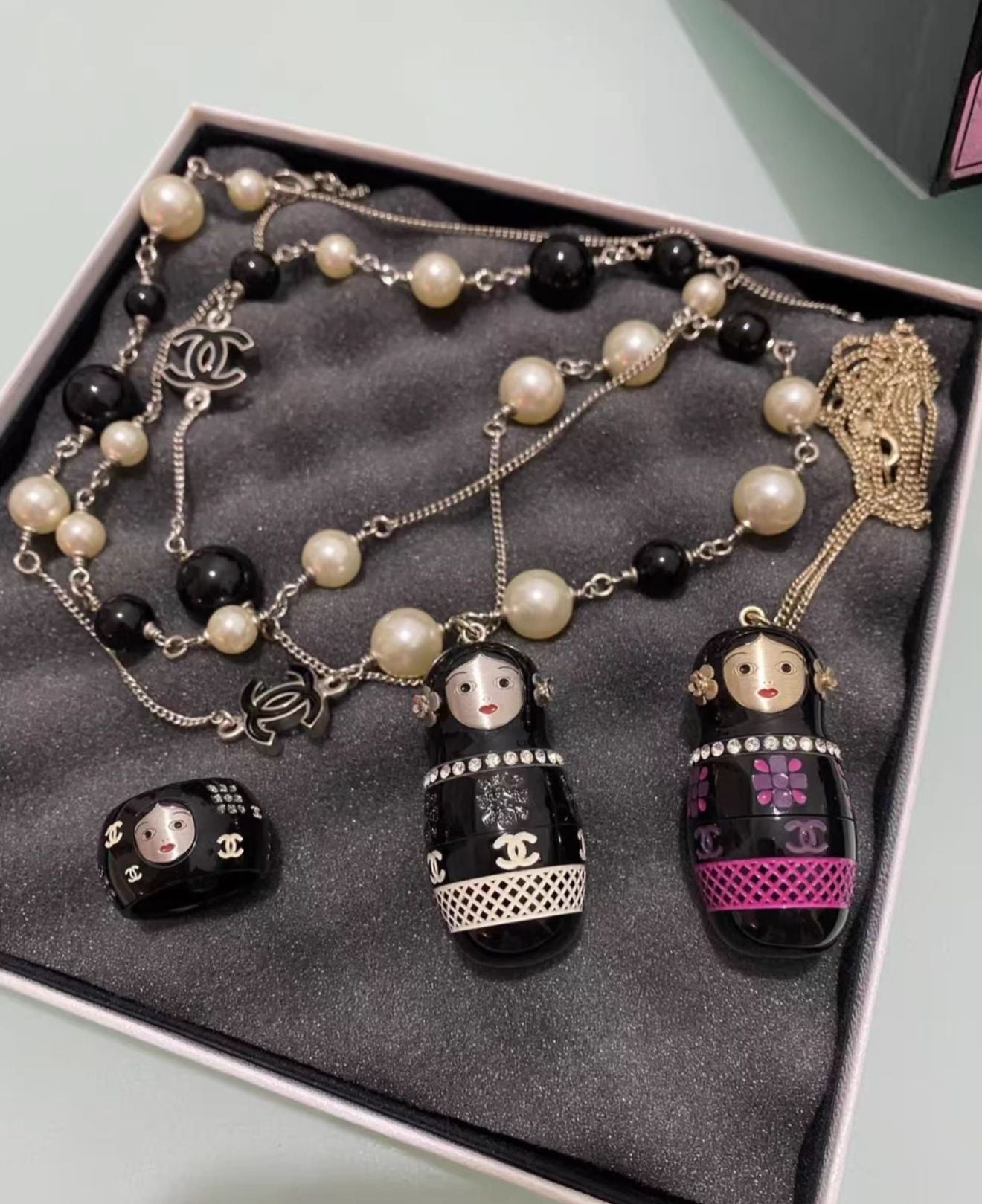 Chanel Moscow doll pearl necklace