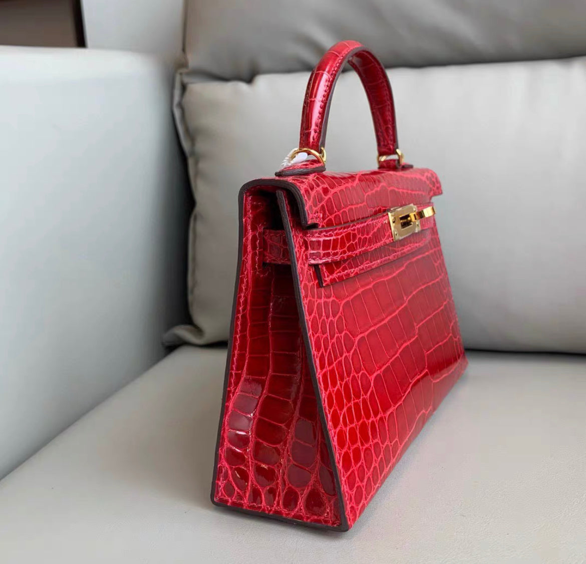 Hermès Mini Kelly Braise Shiny Crocodile Gold Hardware