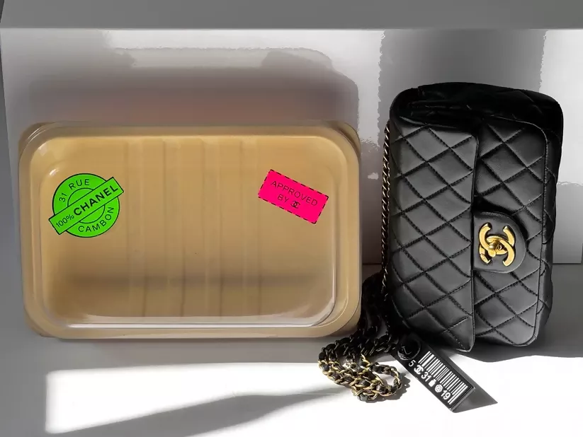 9C2F320F-23F3-4CCB-BE09-E00B5B30003C