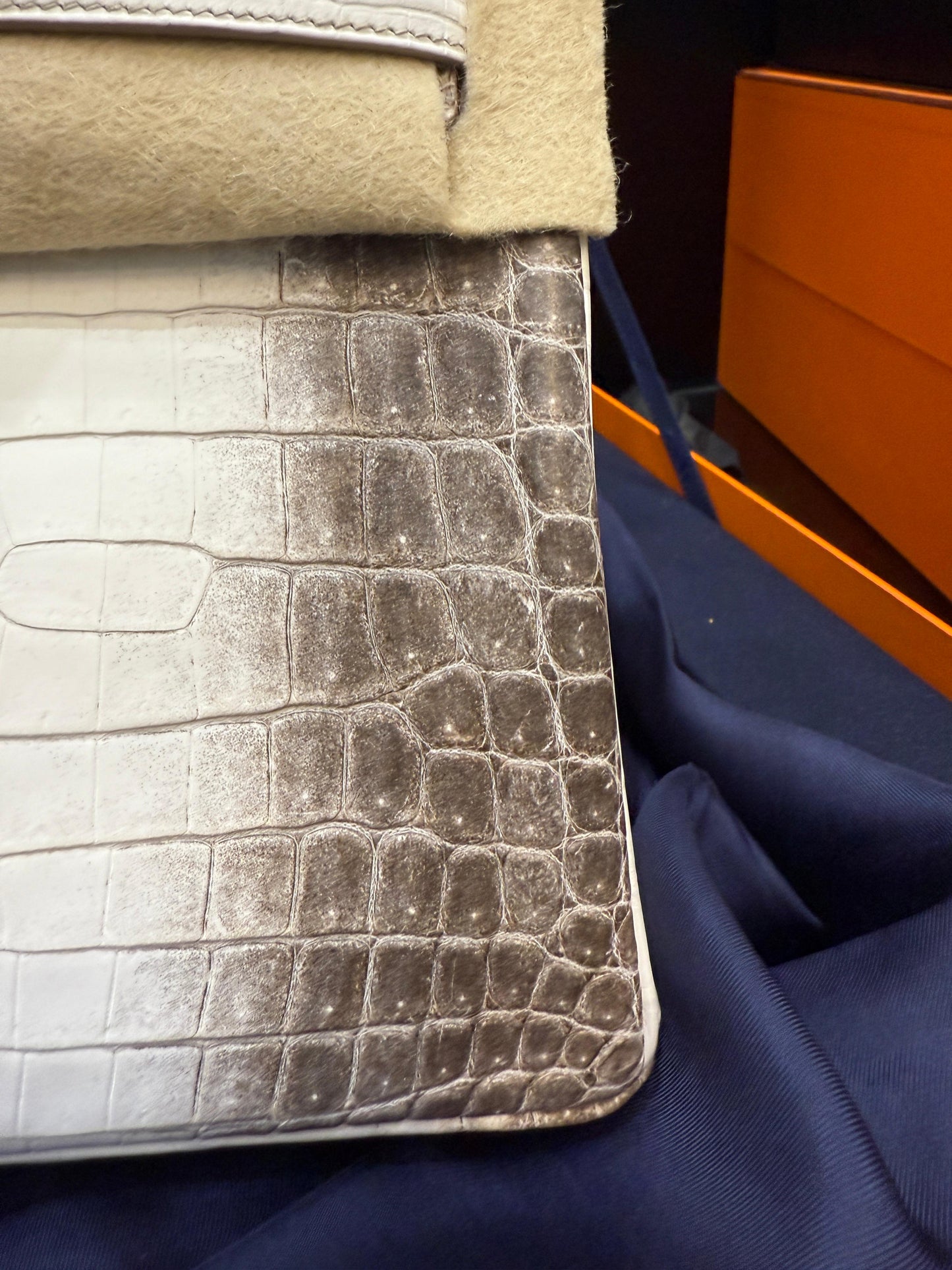 Hermès Birkin 25 Himalaya Niloticus Crocodile Gold Diamond Hardware