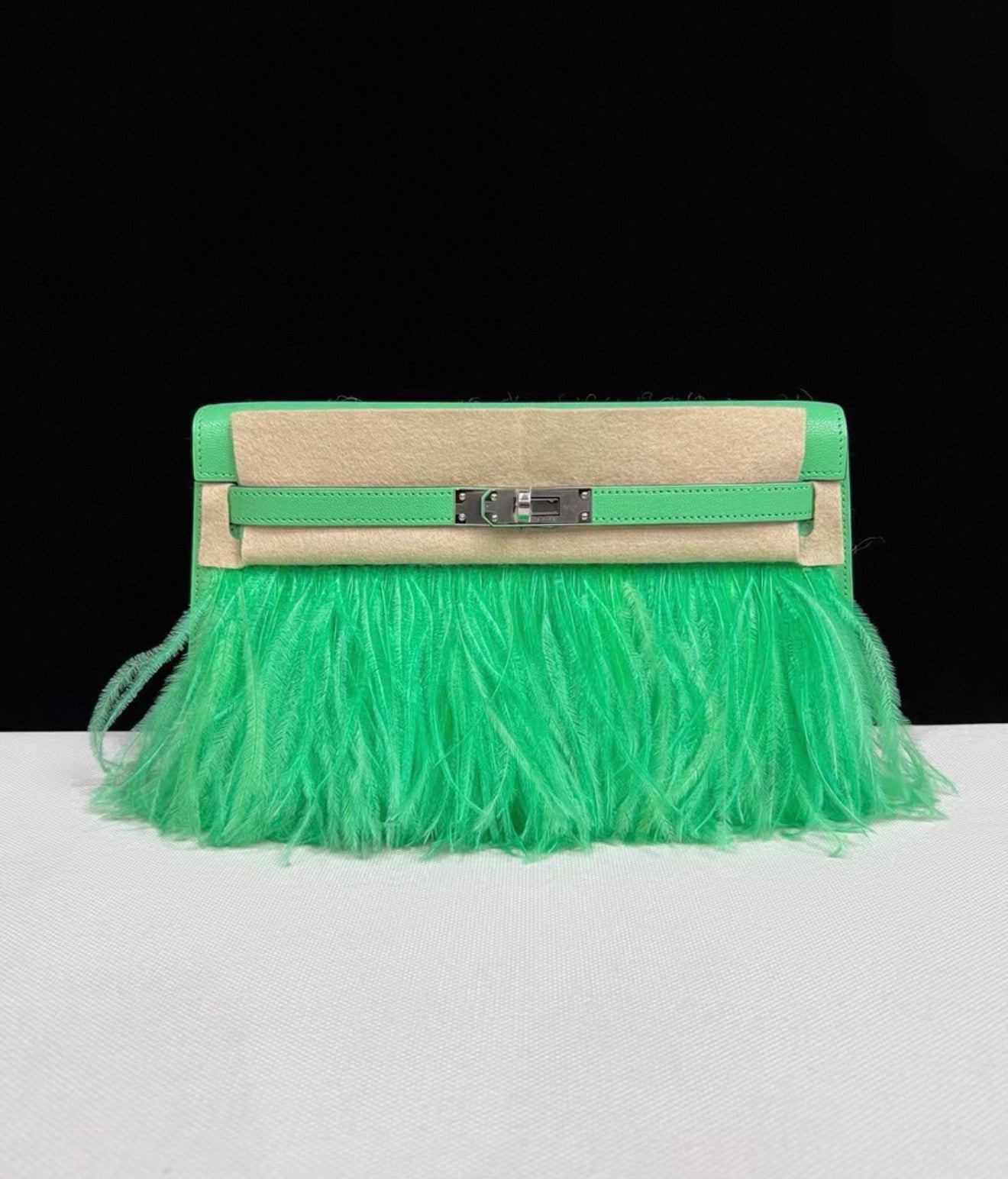 Hermès Kelly Elan Foile Vert Comics Chevre and Ostrich Feather Palladium Hardware