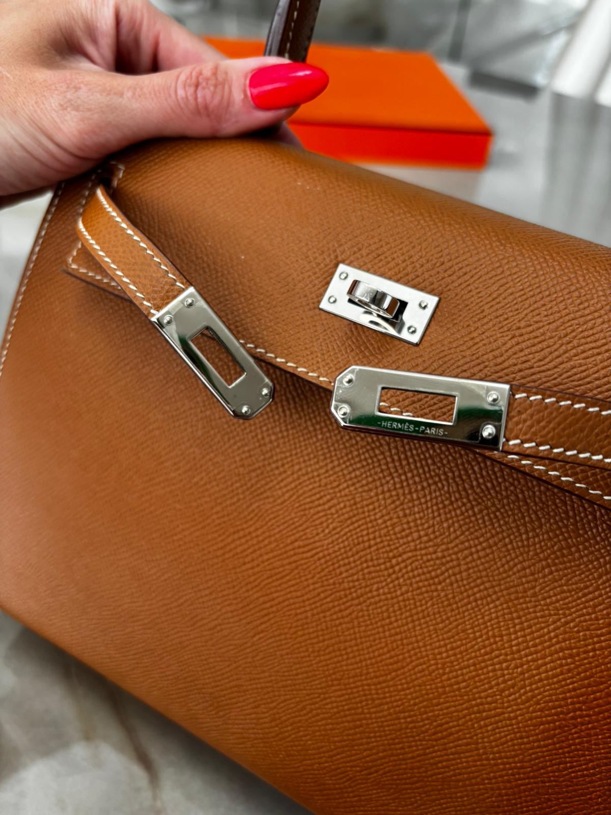 Hermès Kelly 25 Veau Epsom Leather Palladium Hardware