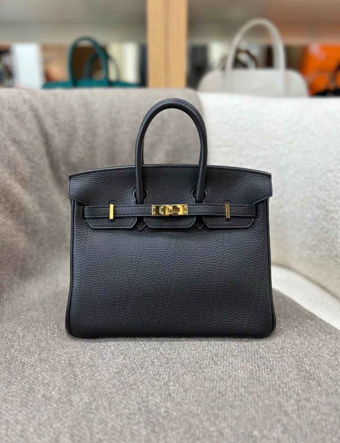 Hermès Birkin 25 black Togo Leather Gold Hardware