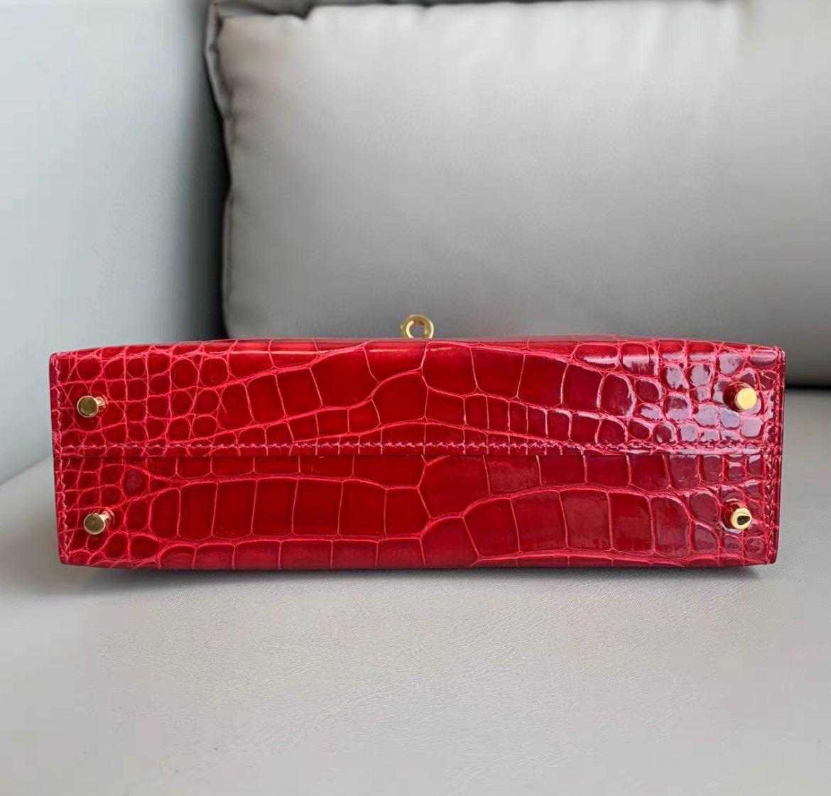 Hermès Mini Kelly Braise Shiny Crocodile Gold Hardware