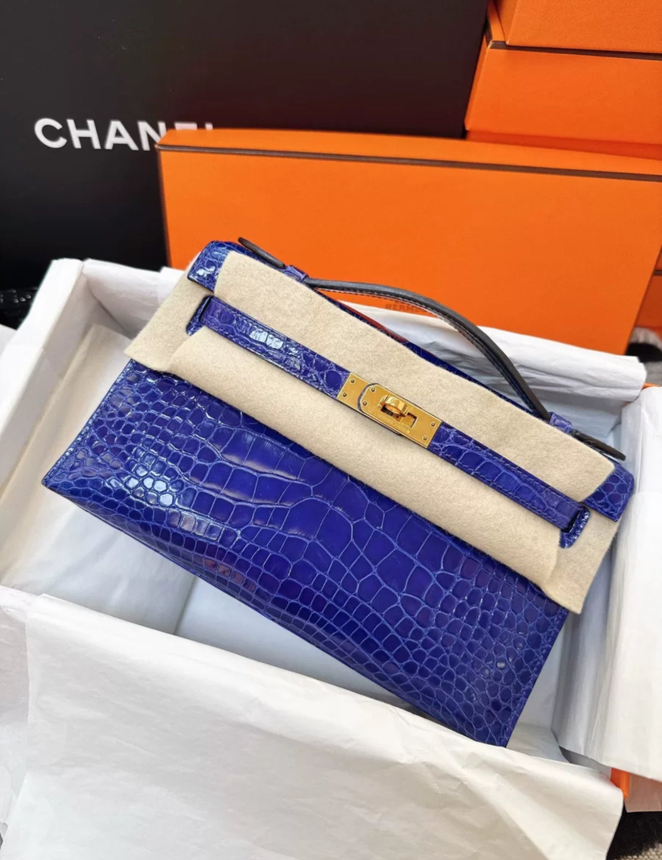 Hermes Kelly Pochette Blue electric　Alligator crocodile Leather Gold Hardware