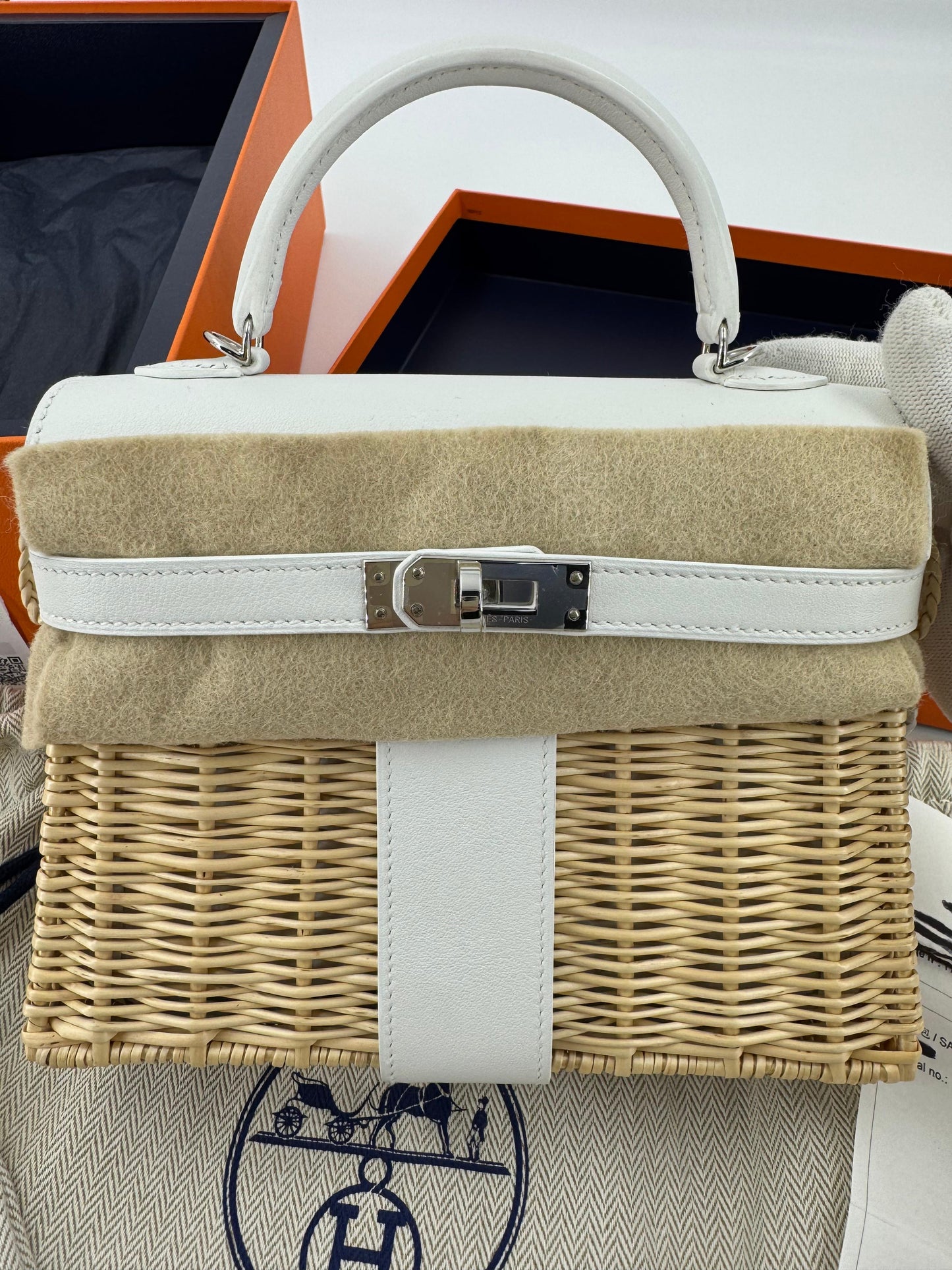 Hermès Mini Kelly 20 “Picnic” White Swift Leather  Palladium Hardware