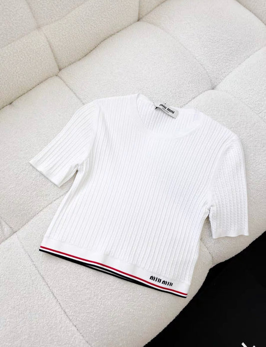 MIU MIU Miu Miu classic white knitted top size 42 - 42 Top - Vintage fashion from Top Quality Luxury Designers Bag