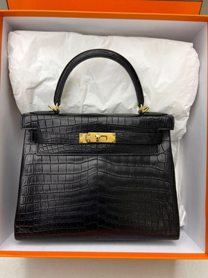Hermes Kelly 28 Black Matte Niloticus Gold hardware
