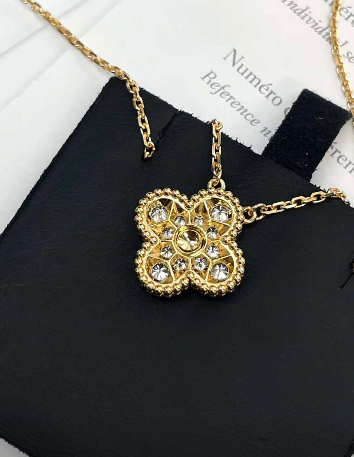 Van Cleef  Arpels Vintage Alhambra Pendant in gold full diamond