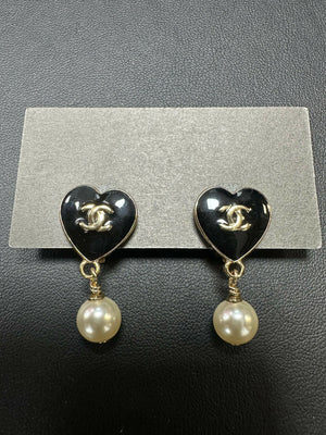 Chanel Vintage 2004 Enamel  Imitation Pearl Black Heart Dangle Earrings