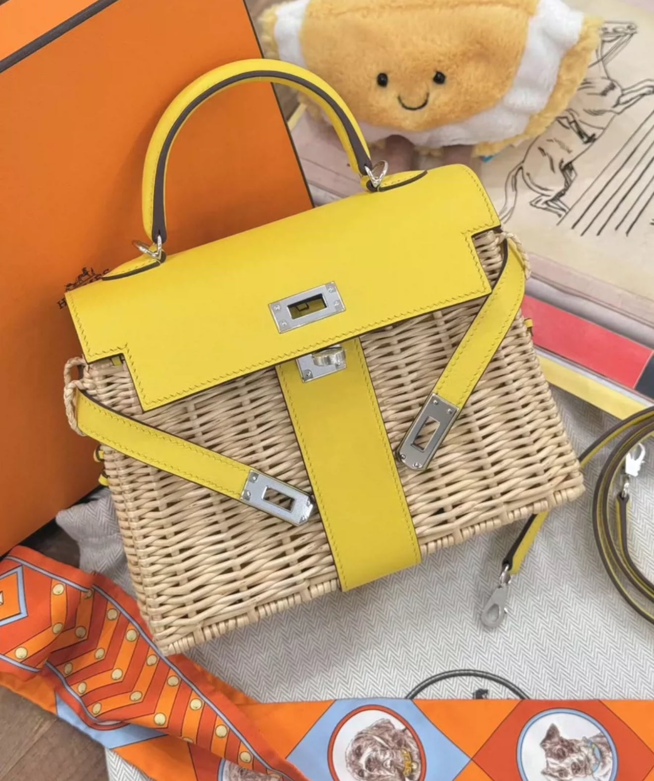 HERMÈS MINI KELLY PICNIC JAUNE DE NAPLES SWIFT  OSIER WICKER PALLADIUM HARDWARE