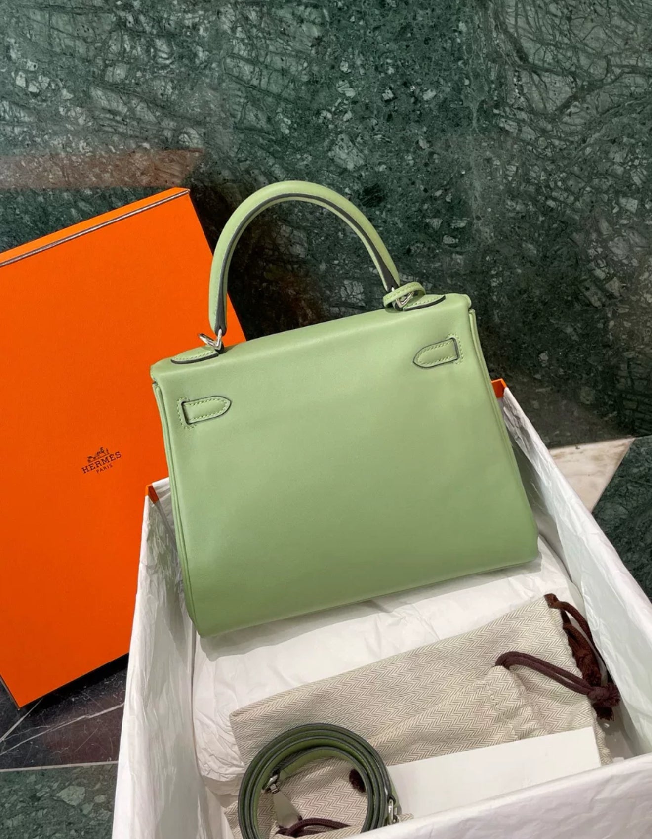 Hermes Kelly 25 3i Vert Criquet Swift Leather Palladium Hardware