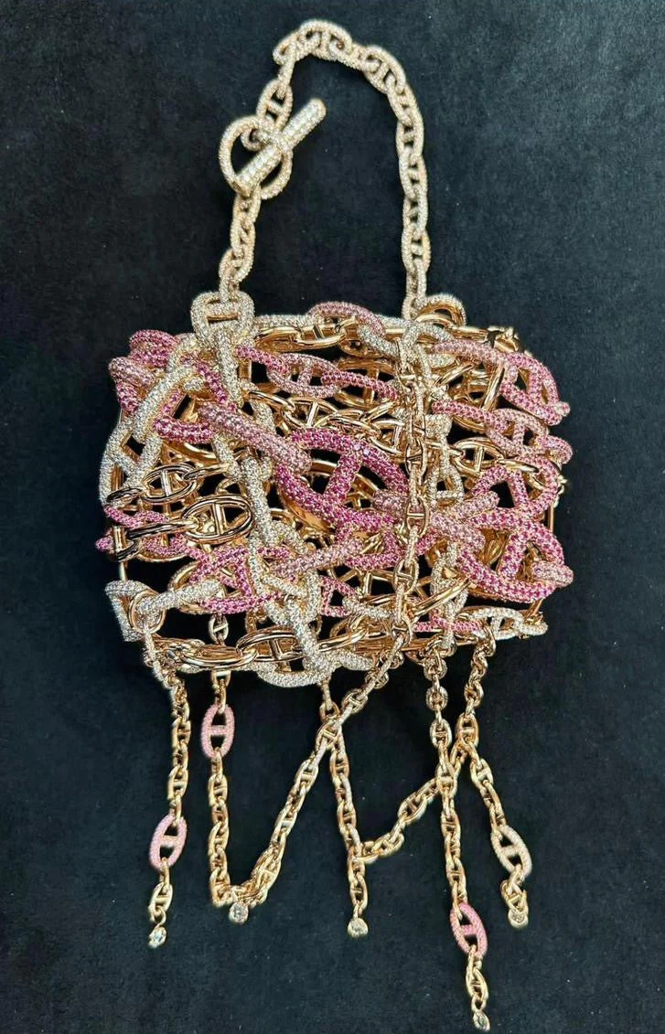 Hermès Sac Bijou chaîne d’ancre in rose gold, diamonds and pink sapphires