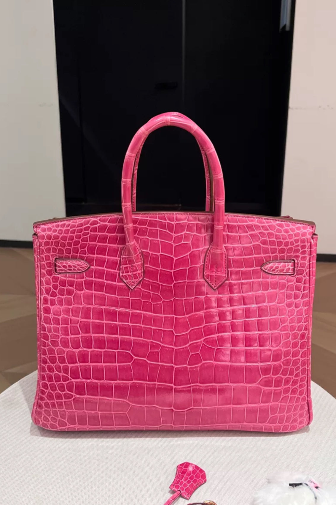 Hermes Birkin 35 Pink Shiny Crocodile Gold Hardware