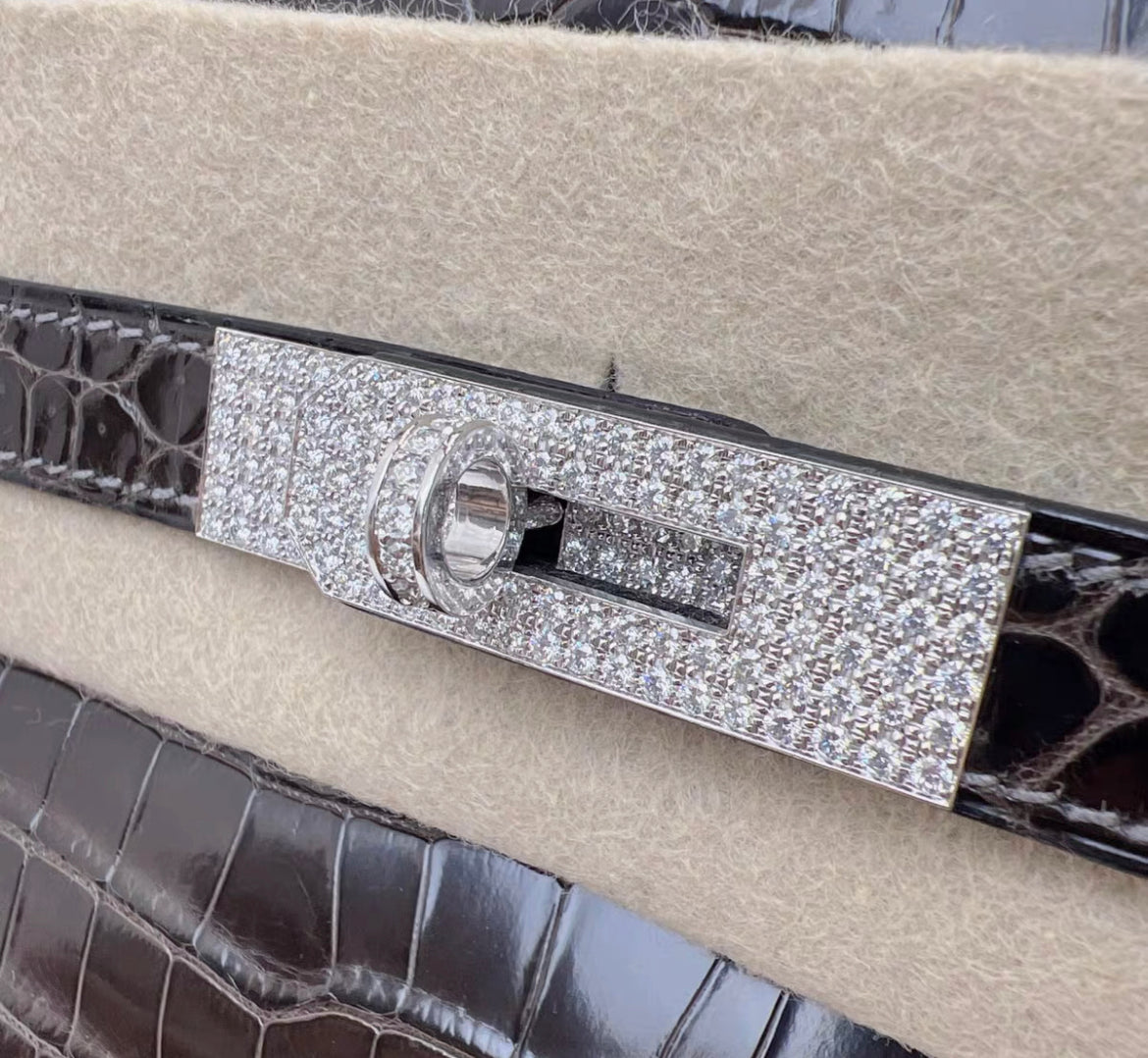 Hermès Birkin 30 Brown Shiny Porosus Crocodile Diamond Hardware