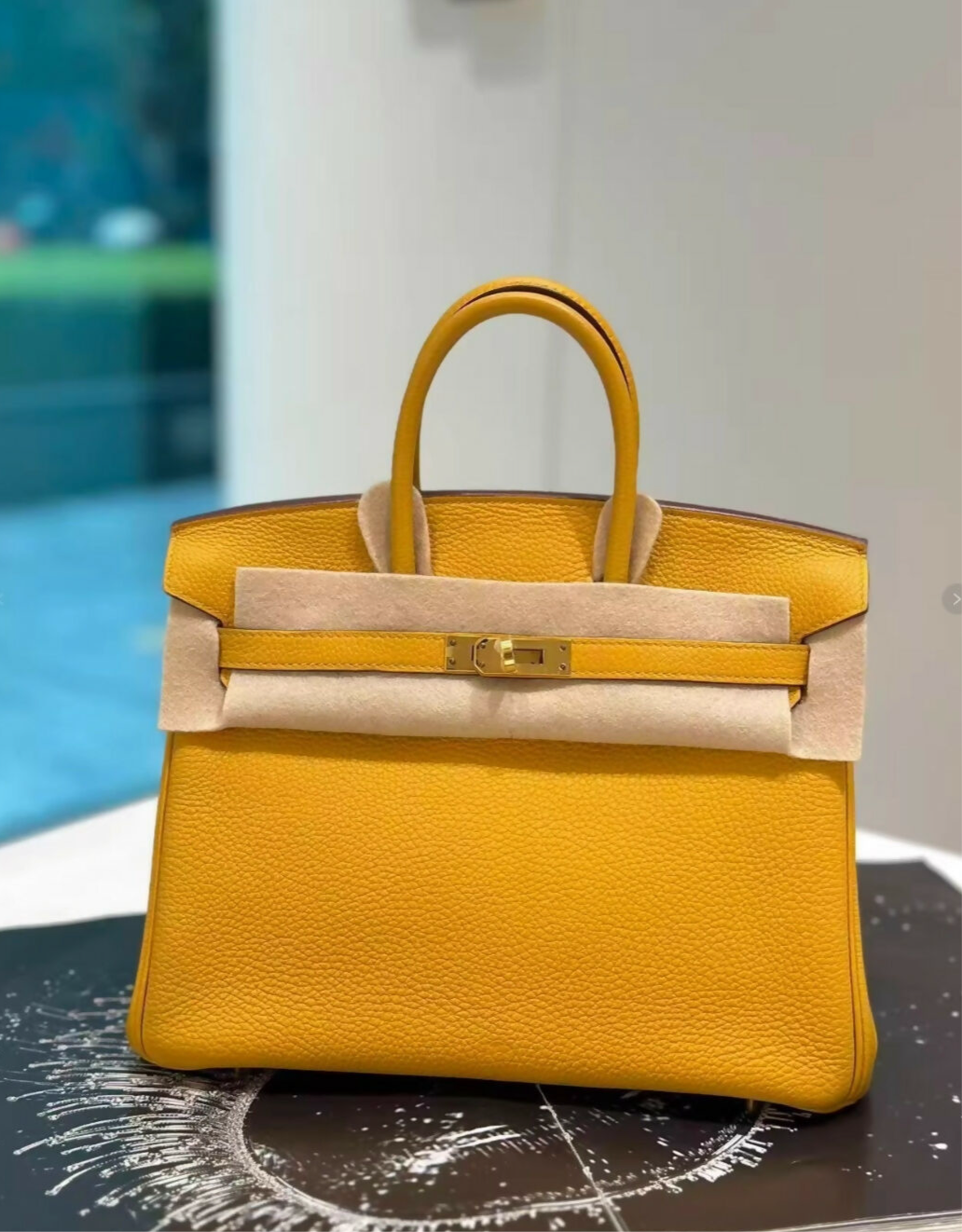 Hermes Birkin 25 9D Jaune ambre Togo Leather Gold Hardware