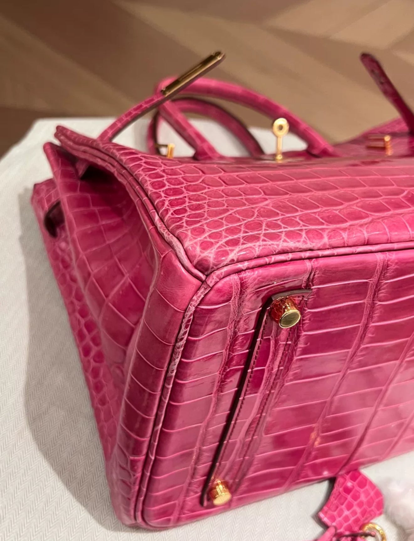 Hermes Birkin 35 Pink Shiny Crocodile Gold Hardware