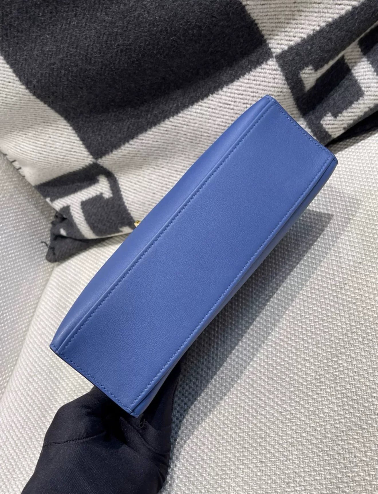 Hermès Kelly Pochette Blue de France Swift Leather Gold Hardware