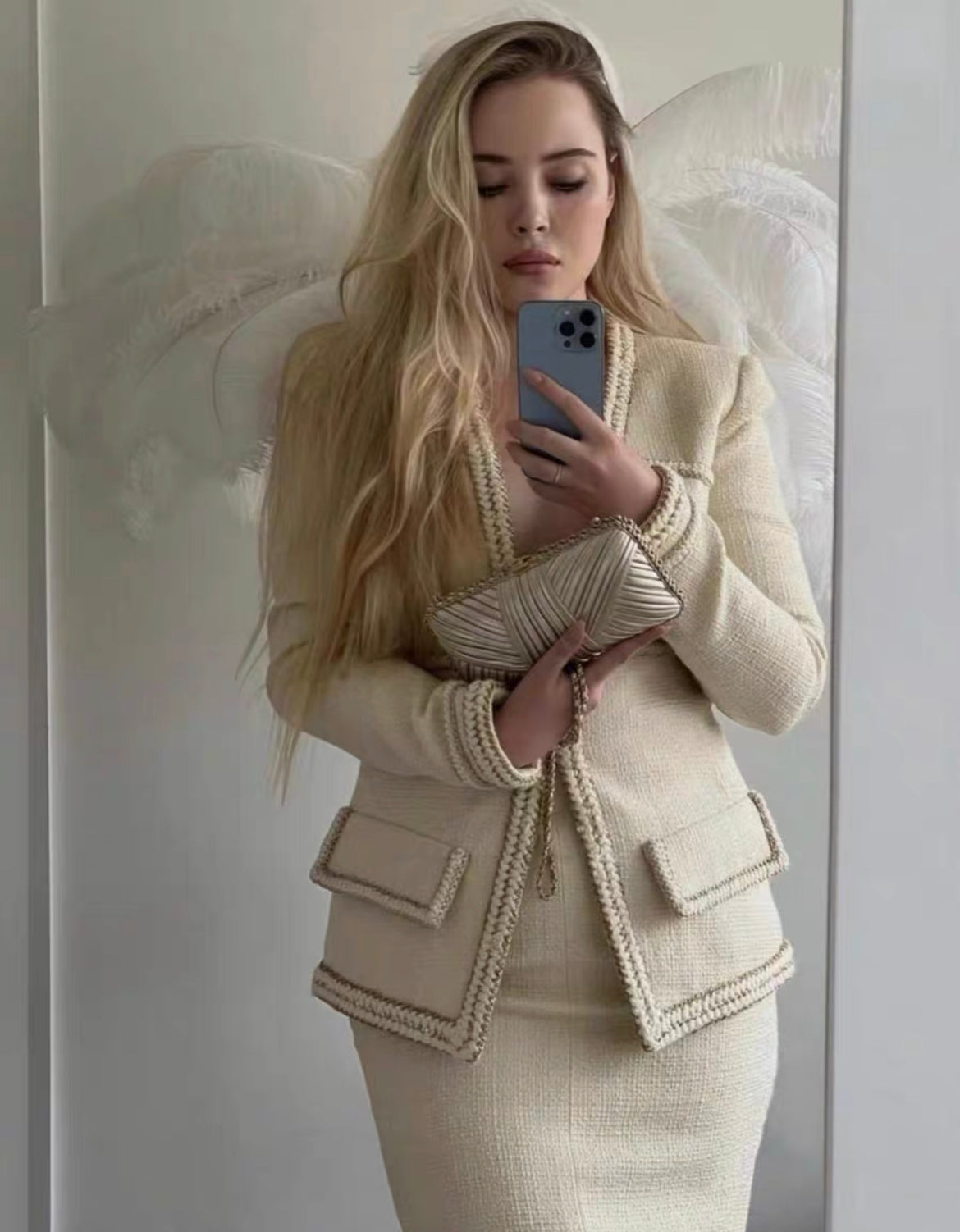 Chanel Pre-Fall 2017 Metiers DArt Ritz 17A Ecru Cream Jacket size 38