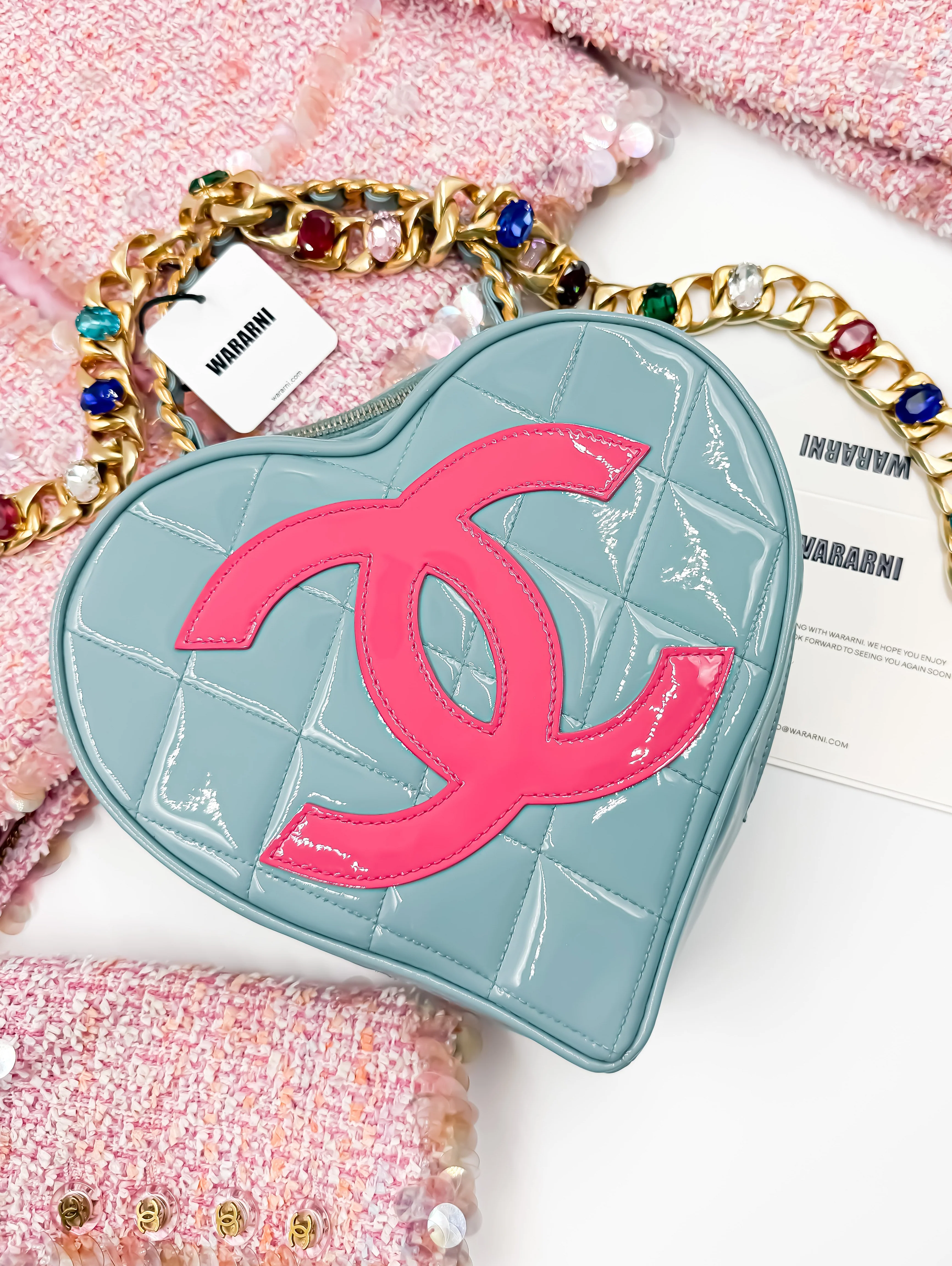 Chanel Vintage Heart Vanity Bag – 1995 Barbie Collection