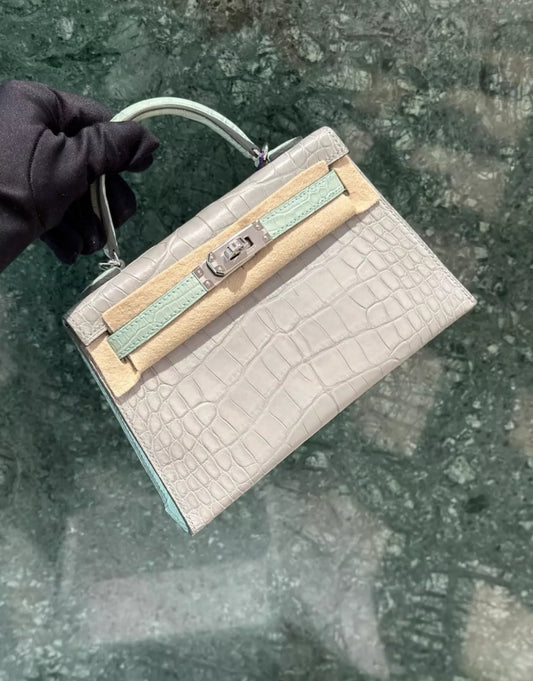 HERMÈS MINI KELLY 20 HSS GRIS PERLE AND VERT DEAU MATTE ALLIGATOR PALLADIUM HARDWARE
