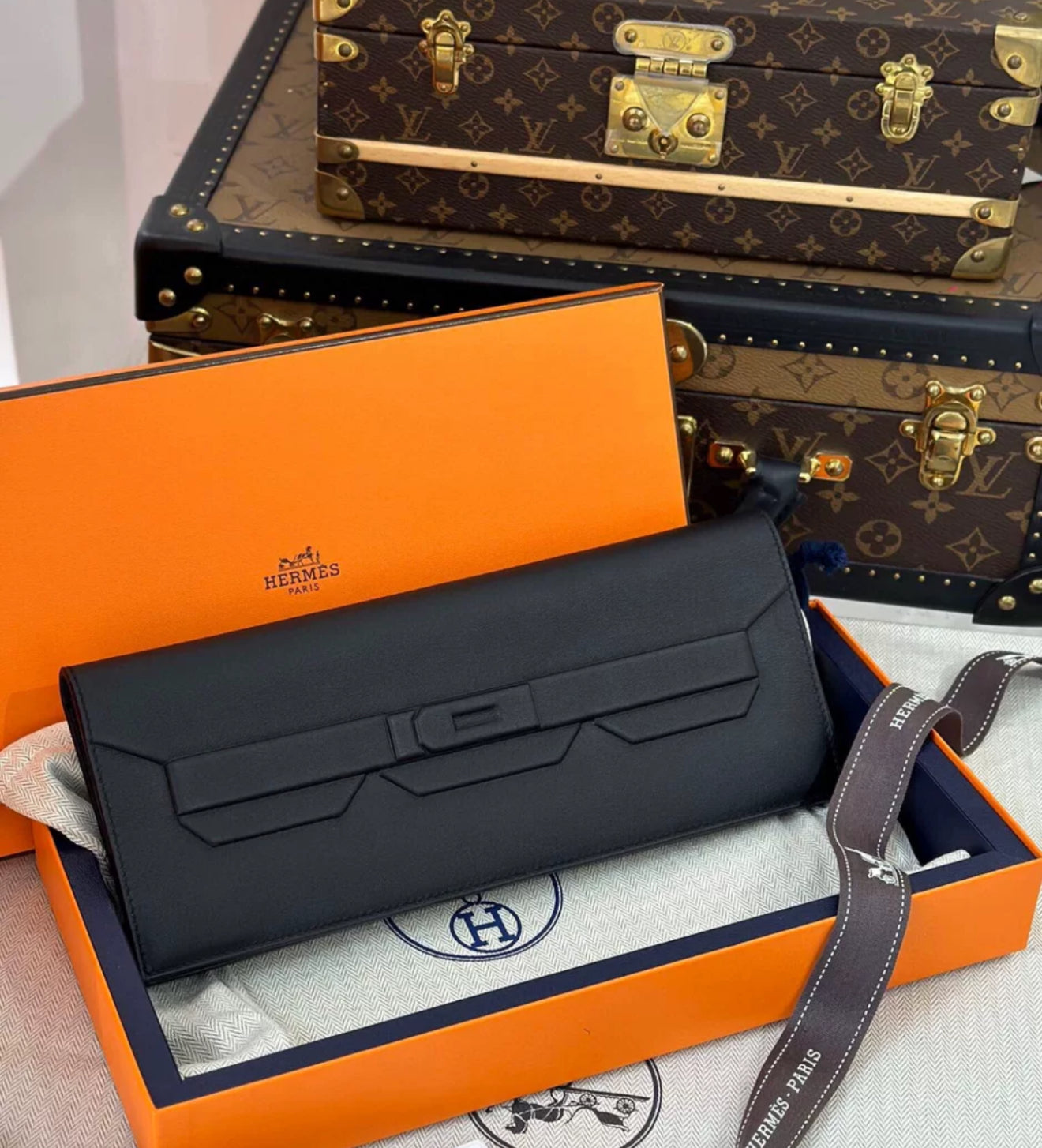 Hermès Kelly Cut Shadow Black Swift Leather