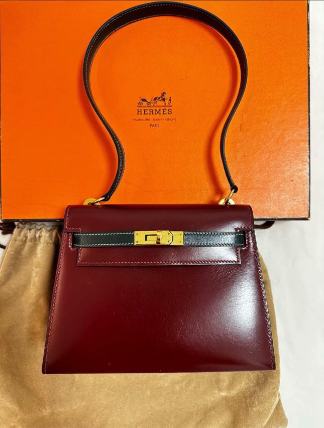HERMES 80s KELLY 20 two Color’s Burgundy  Black Box Calf leather