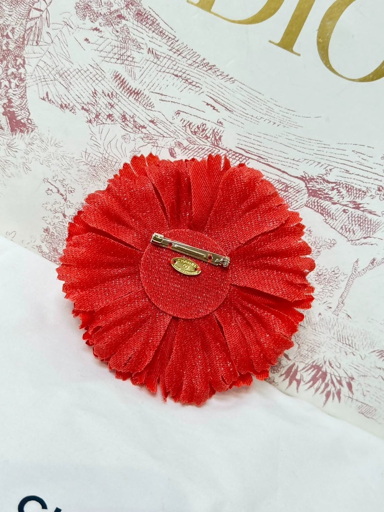Vintage Chanel Daisy Brooch