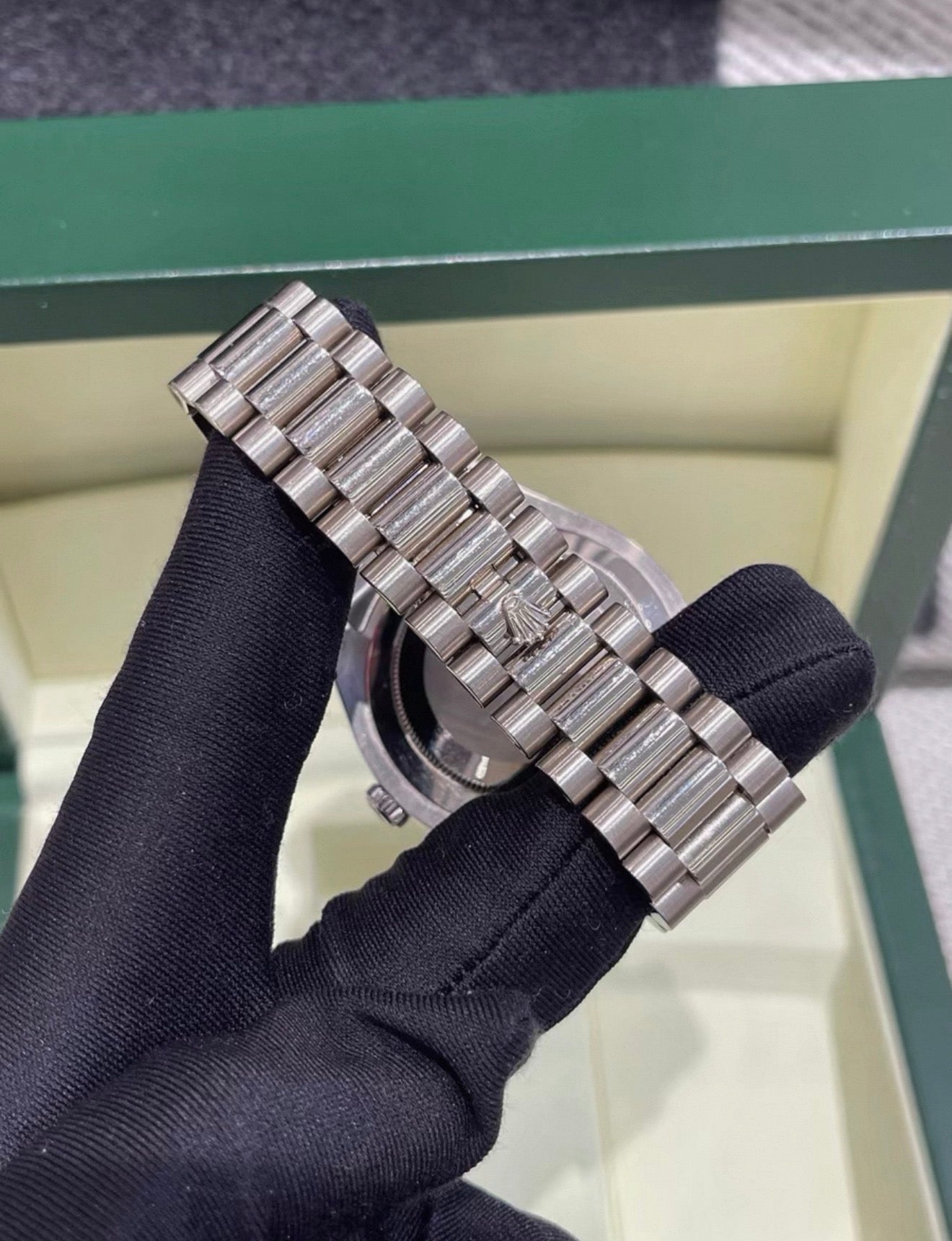 Rolex Day-Date 218399T 18k White gold pave diamond with green enamel