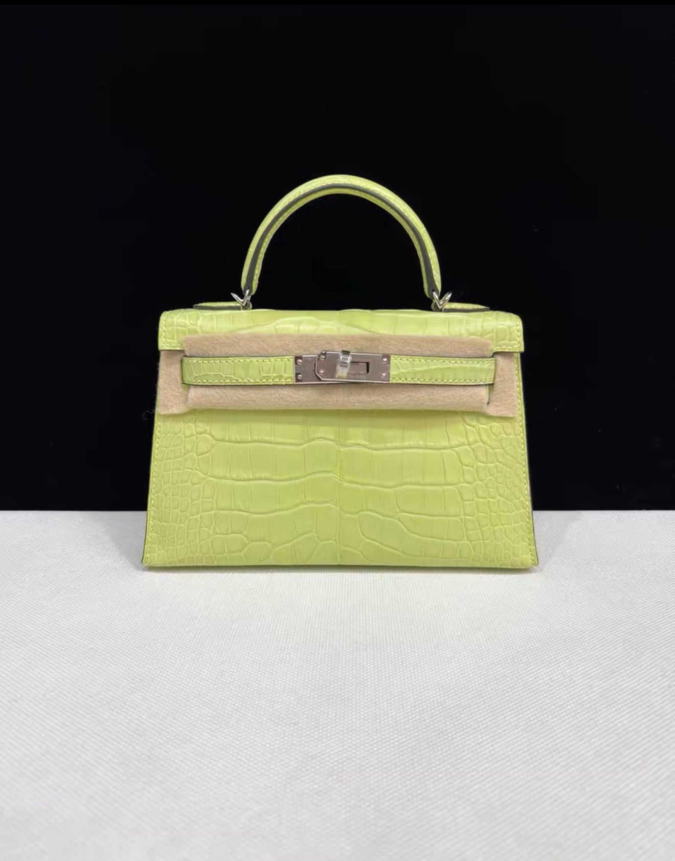 Hermès Mini Kelly Jaune Bourgeon Matte Crocodile Leather palladium Hardware