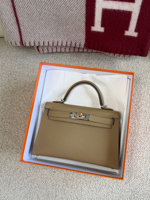 Hermes Mini Kelly 20 Poussiere Epsom Electrum hardware