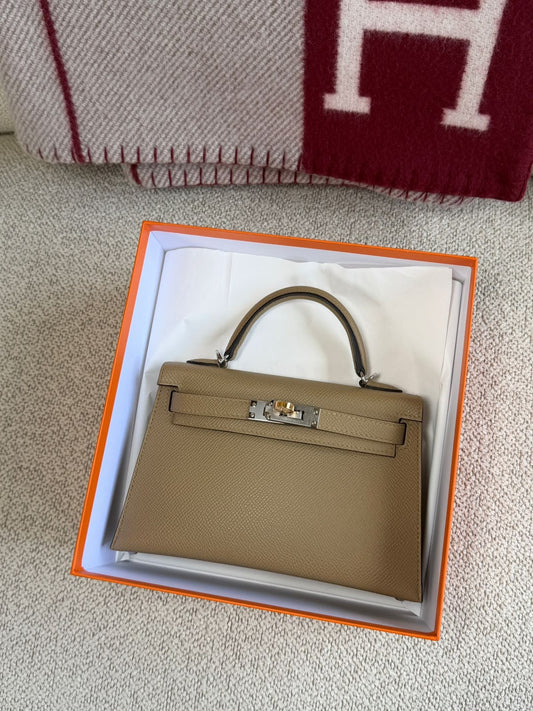 Hermes Mini Kelly 20 Poussiere Epsom Electrum hardware