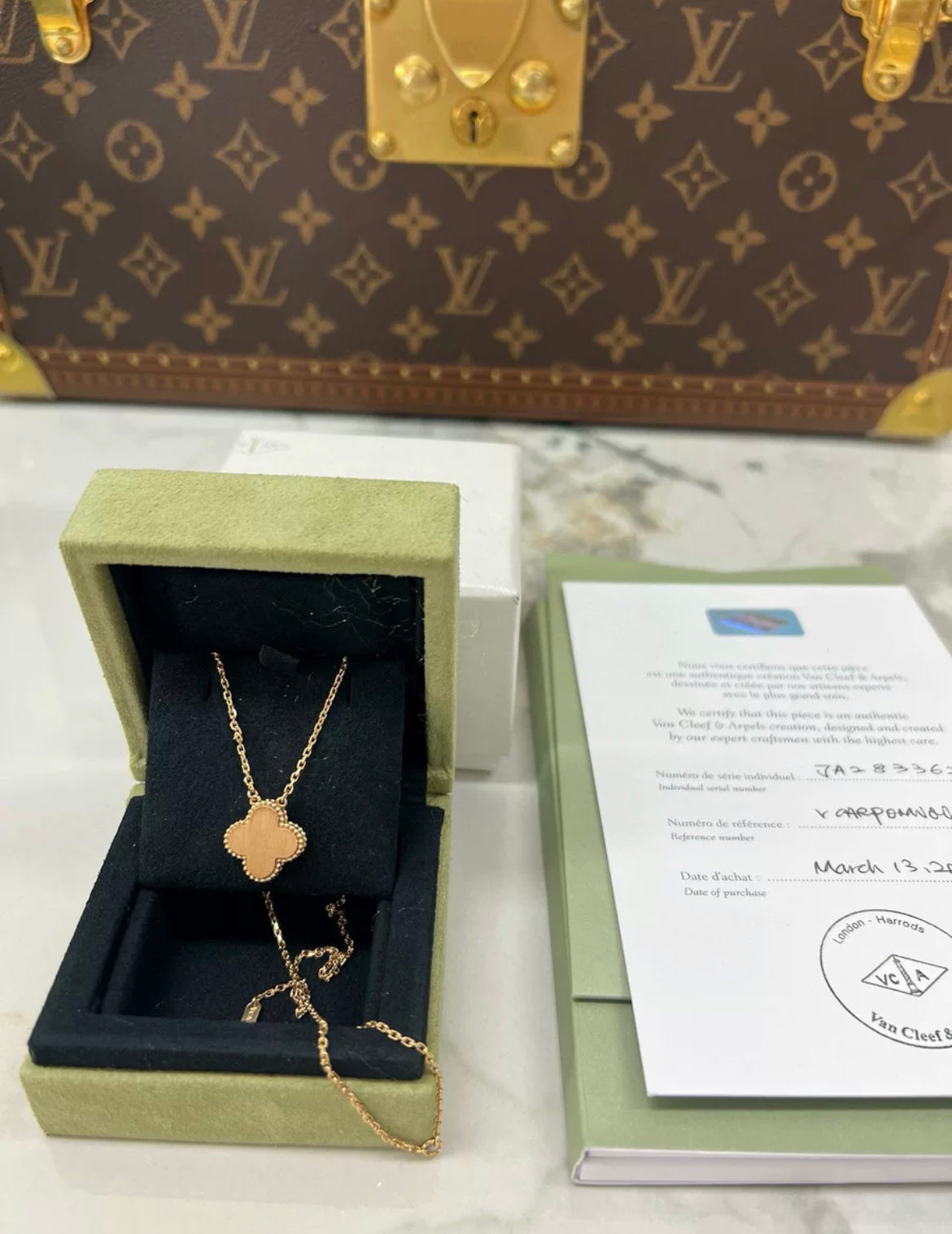 Van Cleef Arpels 2017 Holiday Pendant Rose Gold, Bull’s Eye