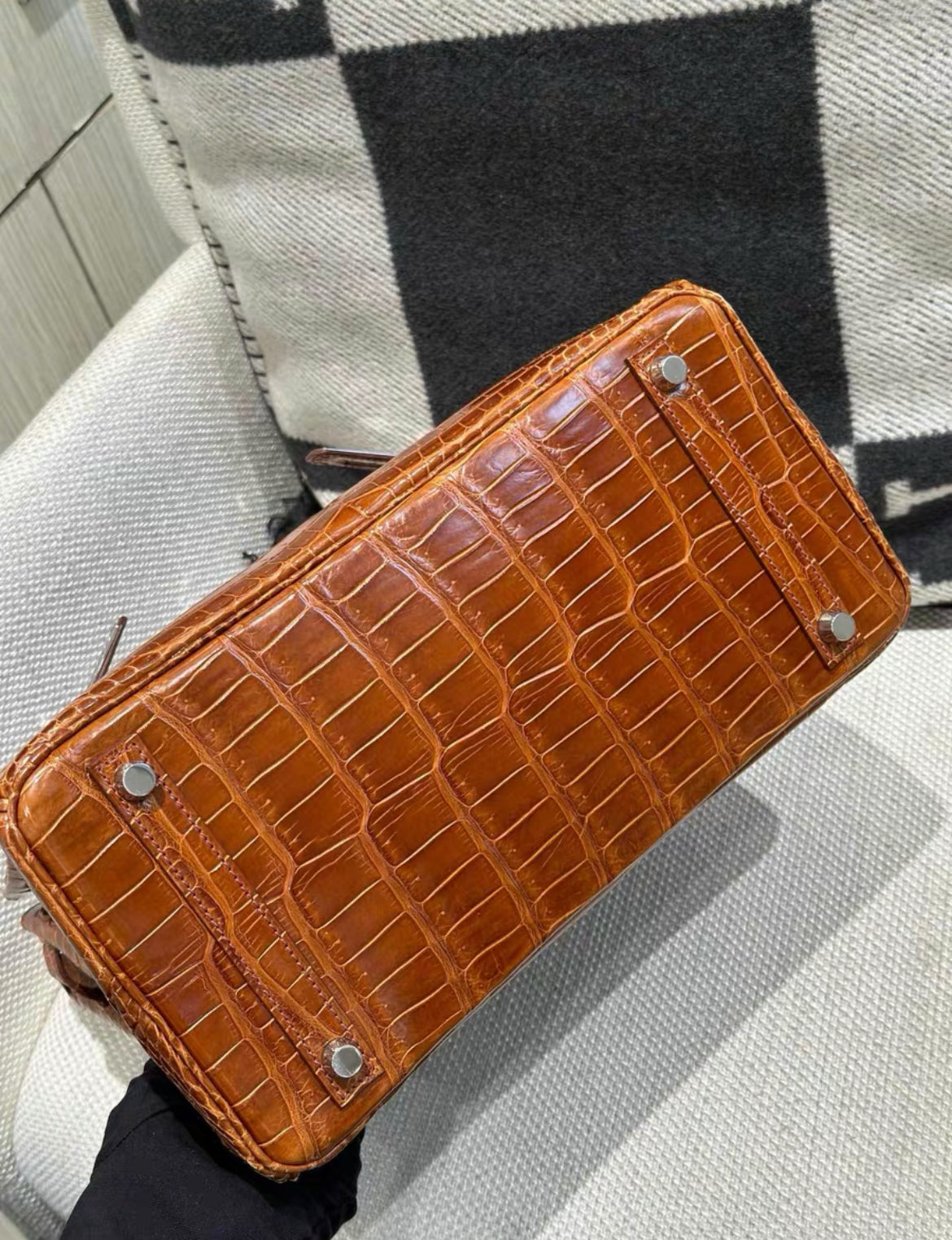 Hermès Birkin 30 shiny Crocodile Fauve Barenia Palladium Hardware