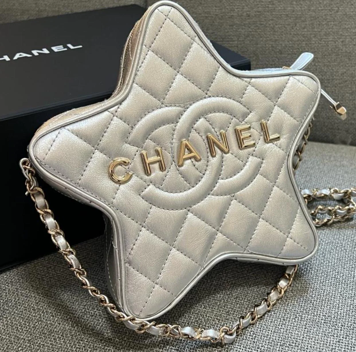 CHANEL 24C STAR BAG LAMBSKIN Gold Hardware