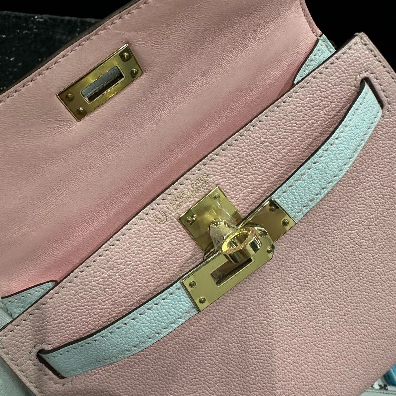 Hermes Mini Kelly II 20 Rose Sakura  Gris Perle Chèvre Gold Hardware