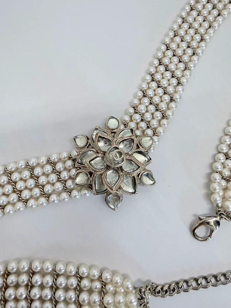 Chanel Multi layers Pearl Camellia Glass Belt