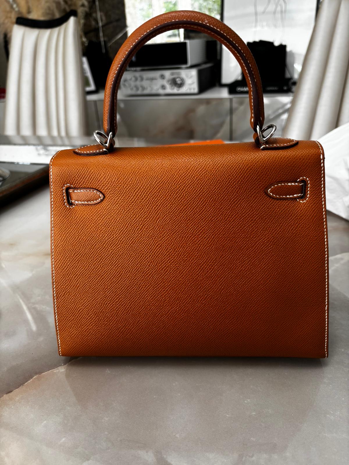 Hermès Kelly 25 Veau Epsom Leather Palladium Hardware